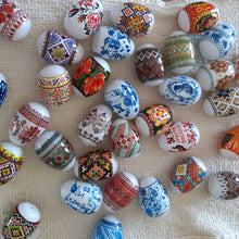 Load image into Gallery viewer, 7 Embroidered Ukrainian Easter Egg Decorating Wraps