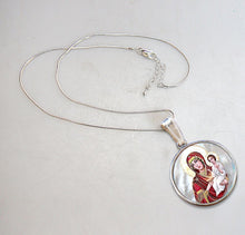 Load image into Gallery viewer, Lady of Light Silver-Plated Mother of Pearl Necklace Jewelry
