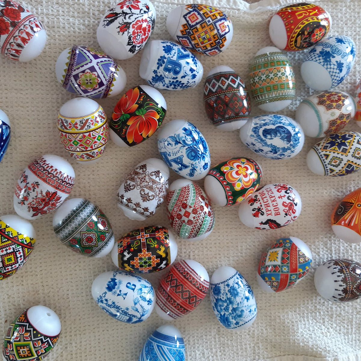 7 Embroidered Ukrainian Easter Egg Decorating Wraps – Easterngiftshop